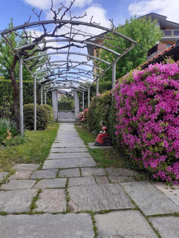 Apartamento Casa Michela Parking Free Domodossola Exterior foto